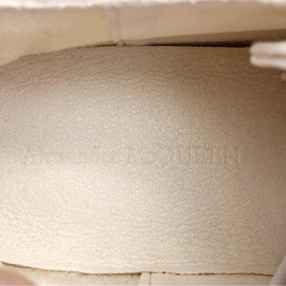 ALEXANDER MCQUEEN Tread Slick Low Top White Sneakers Size: Women US 6.5. - Picture 8 of 15
